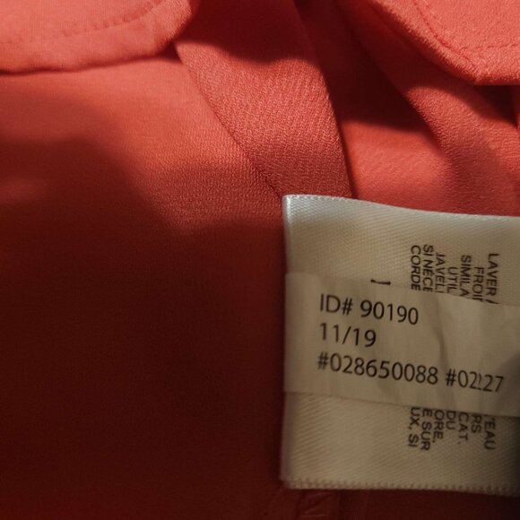 ❤️ 4/$20 Express zippered blouse Adjustable sleeves Women's medium Sheer V-neck - Picture 9 of 12